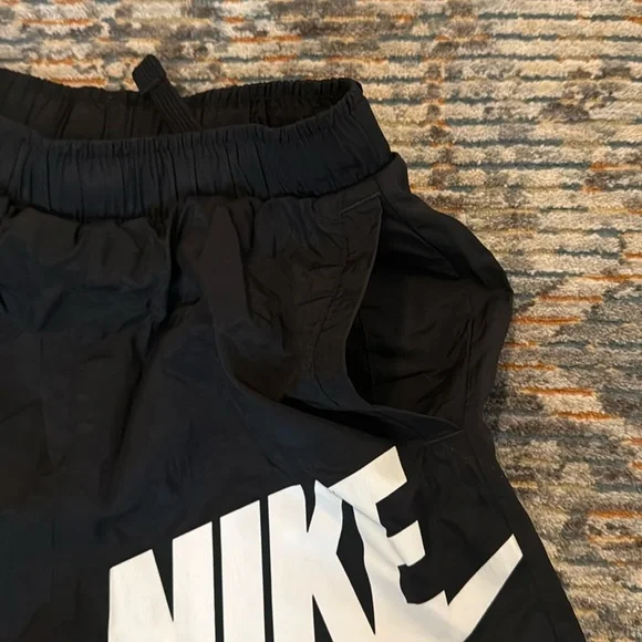 Boys Nike Apparel - Picture 7 of 15